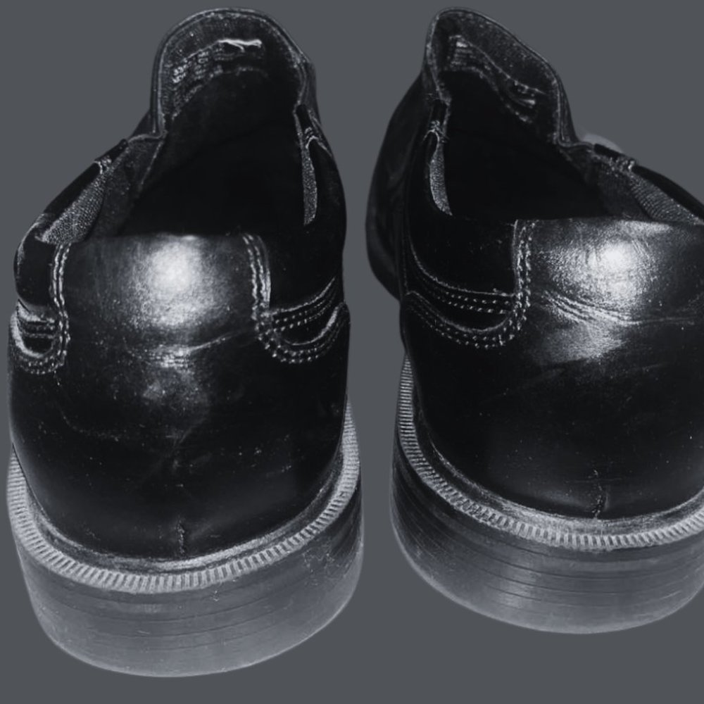 Dockers Leather Size 12M